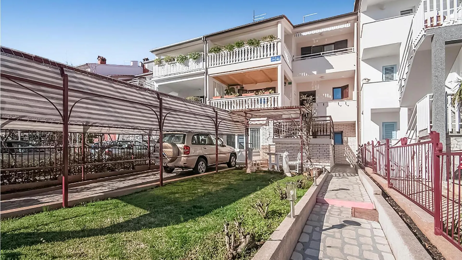Nice Apartment In Pula With Kitchen Chorvatsko